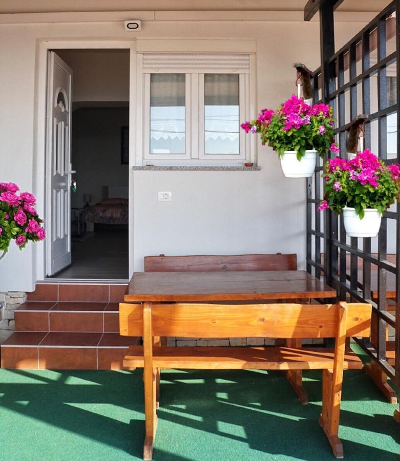 Apartmani Vesna Zambratija  Zewnętrze zdjęcie