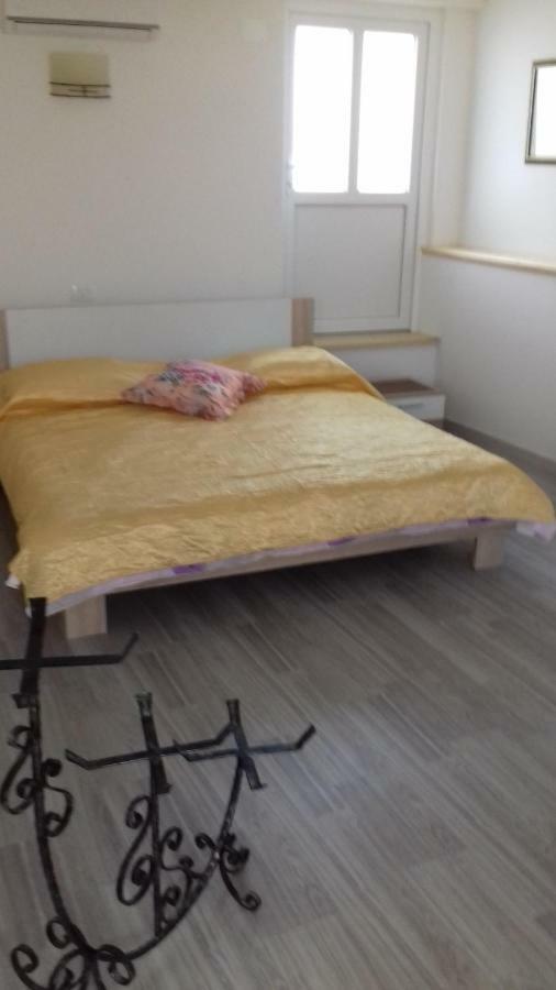 Apartmani Vesna Zambratija  Zewnętrze zdjęcie